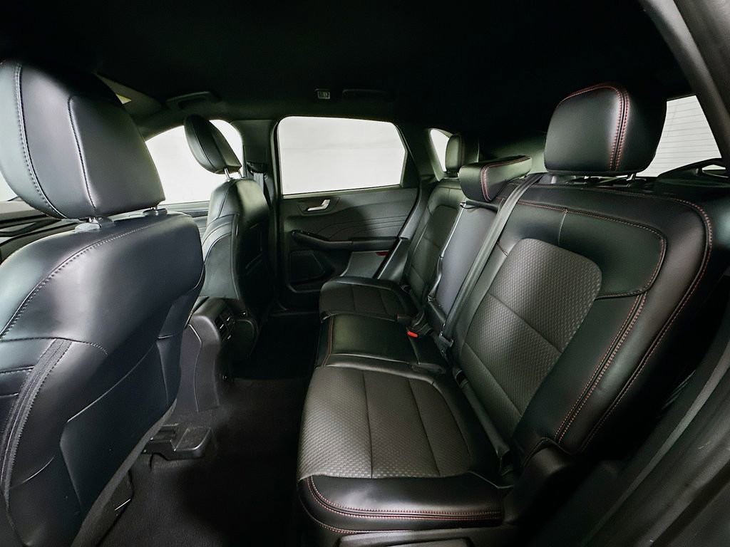 Used 2024 Ford Escape ST-Line AWD/4WD image 14