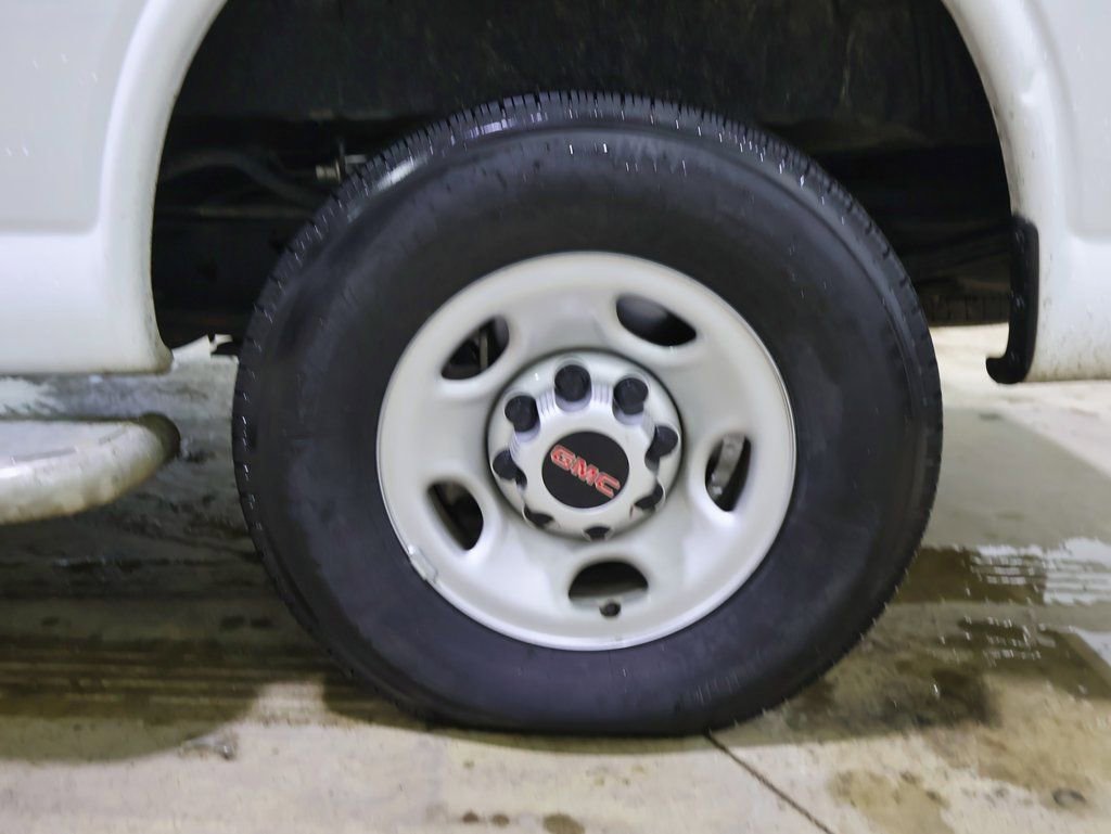 Certified 2024 GMC Savana 2500 w/ Driver Convenience Package image 23