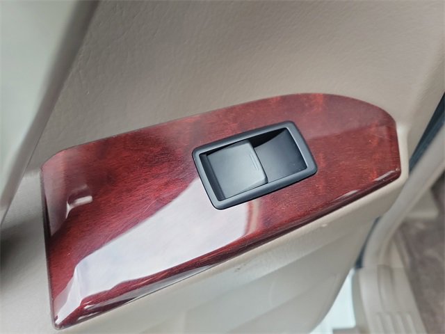 Used 2015 Lexus GX 460 image 15