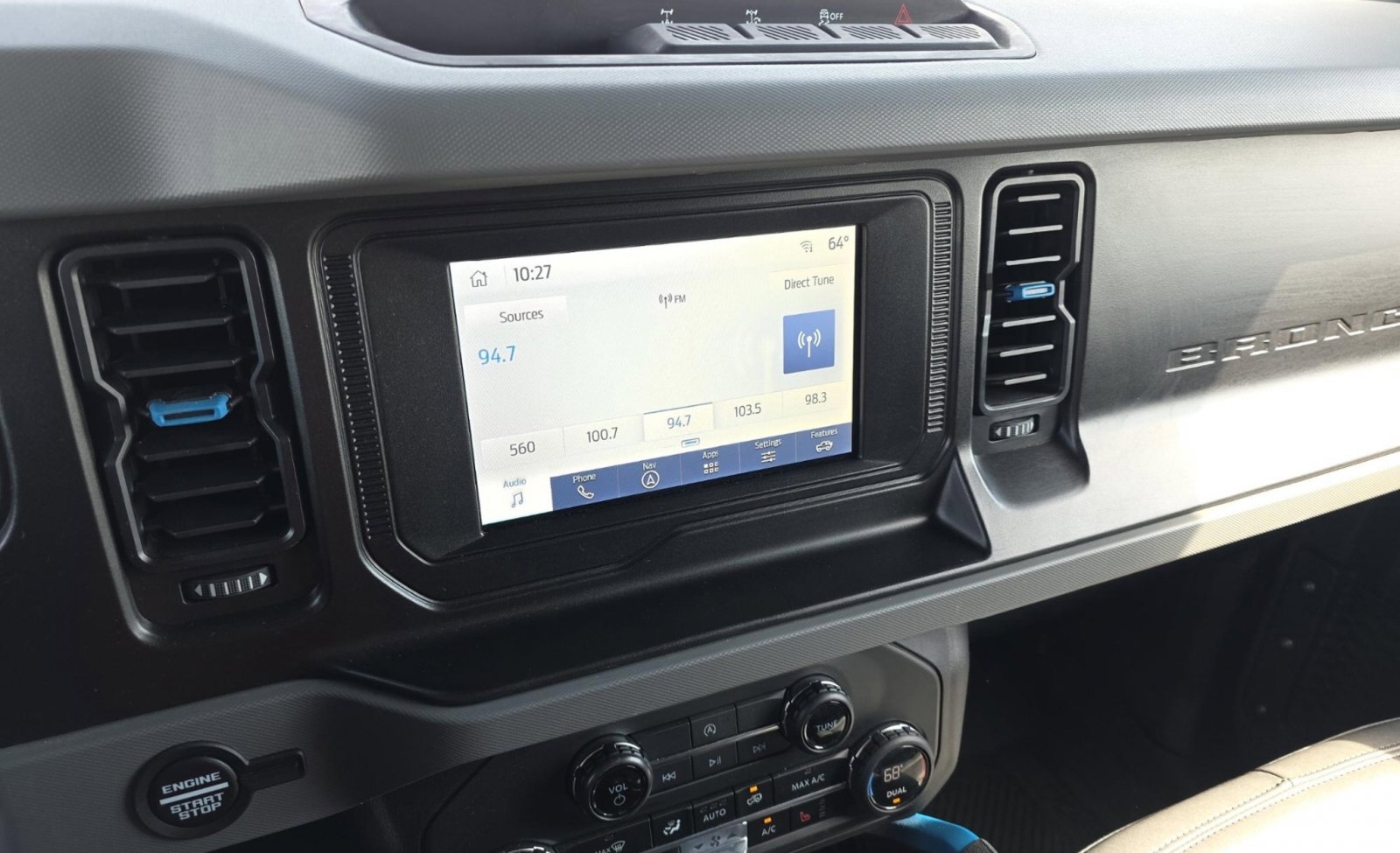 Used 2023 Ford Bronco Black Diamond AWD/4WD image 17