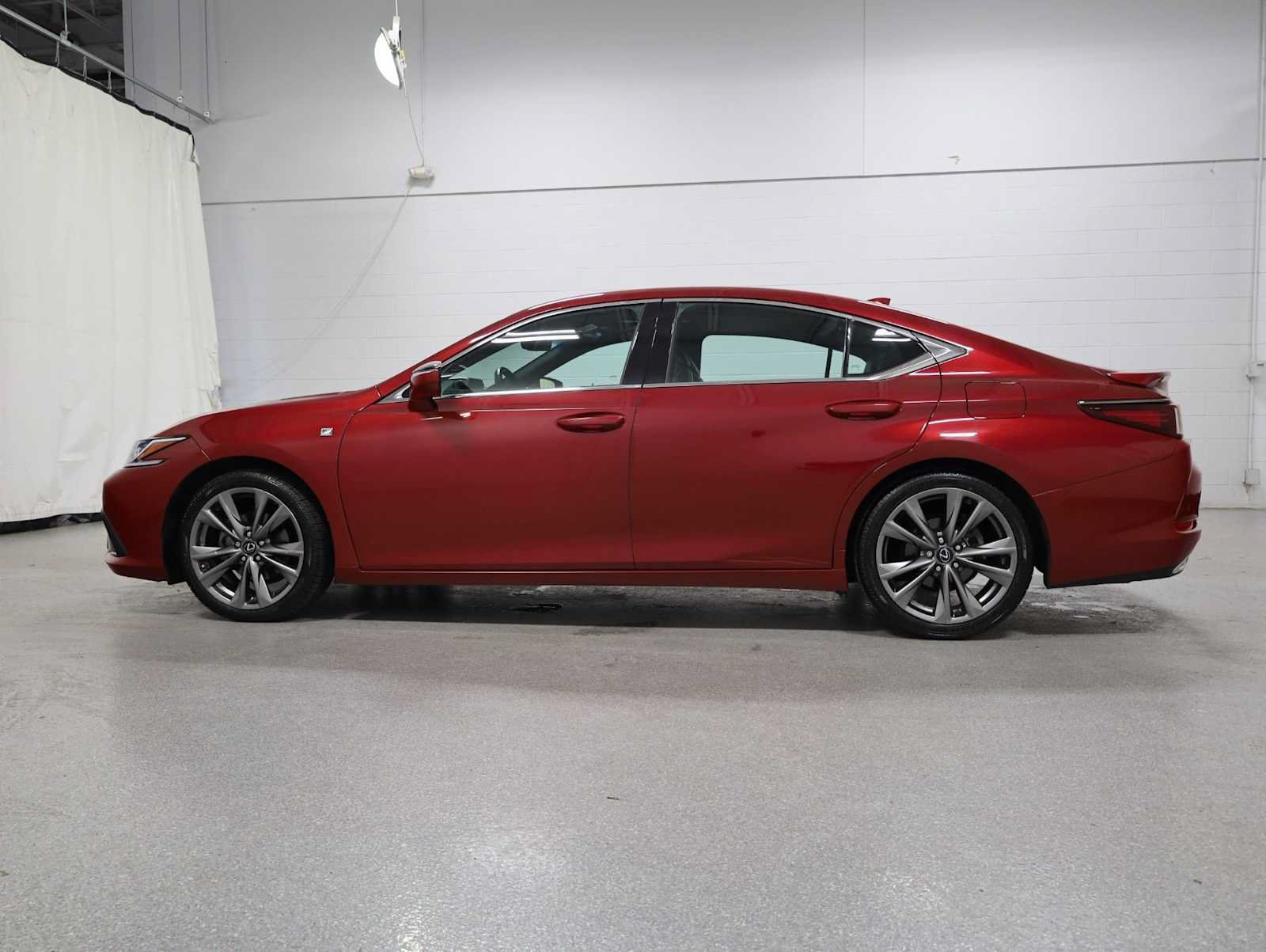 Used 2020 Lexus ES 350 F Sport w/ Accessory Package 2 FWD image 2