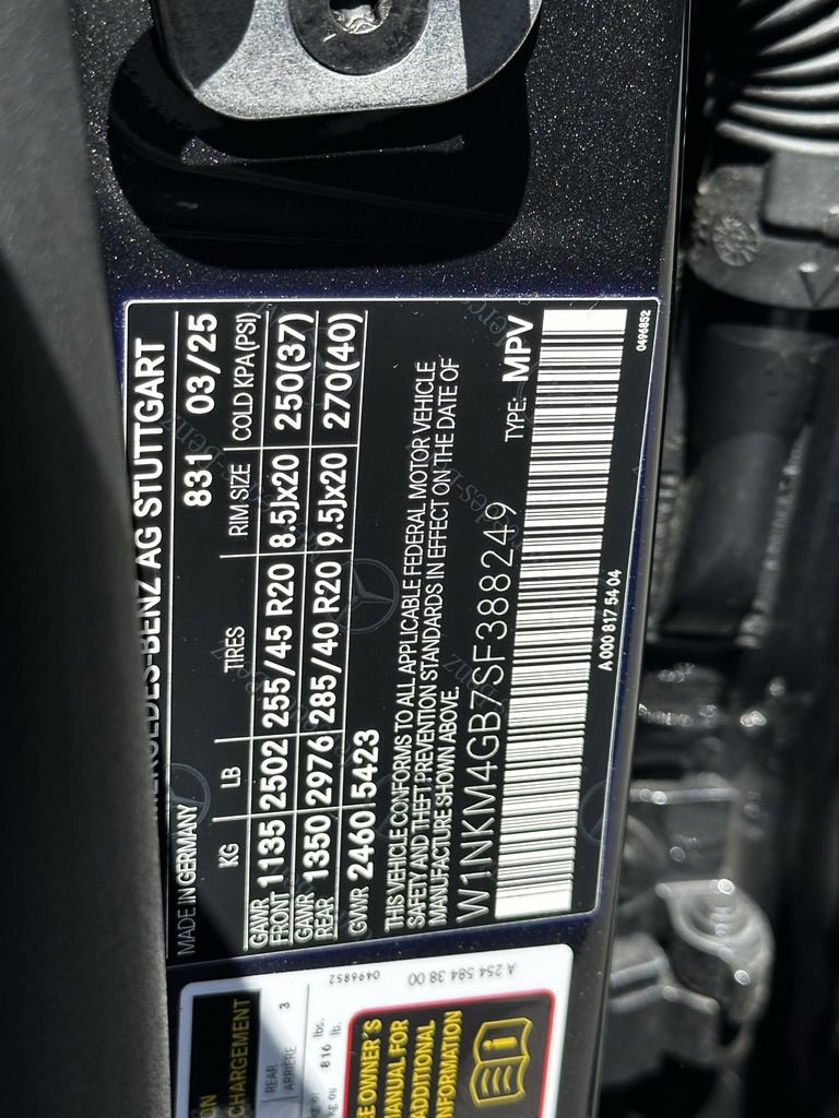 Certified 2025 Mercedes-Benz GLC 300 image 35