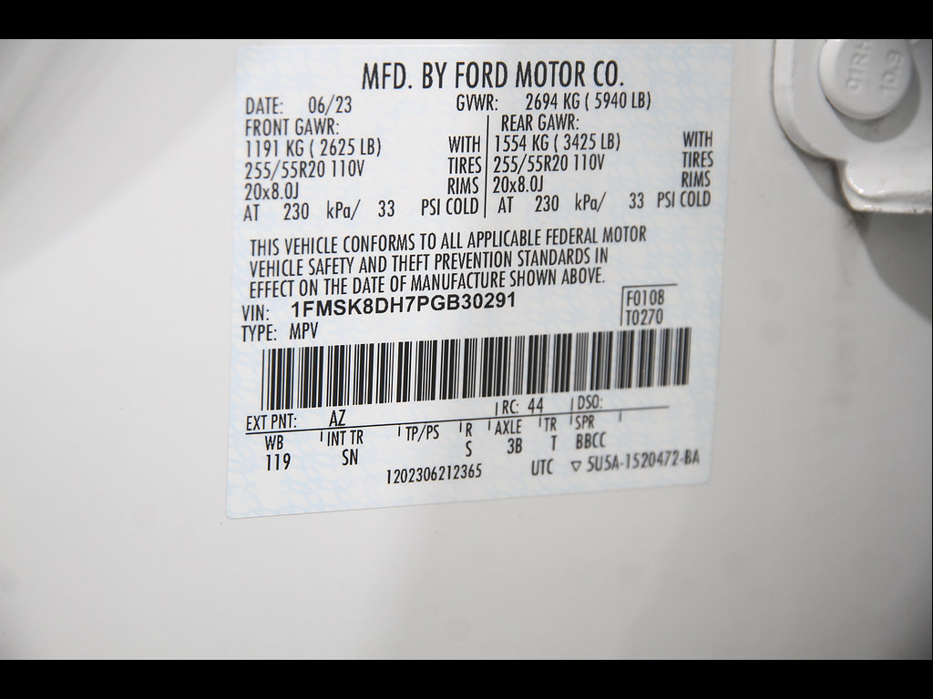 Used 2023 Ford Explorer XLT w/ Equipment Group 202A AWD/4WD image 24