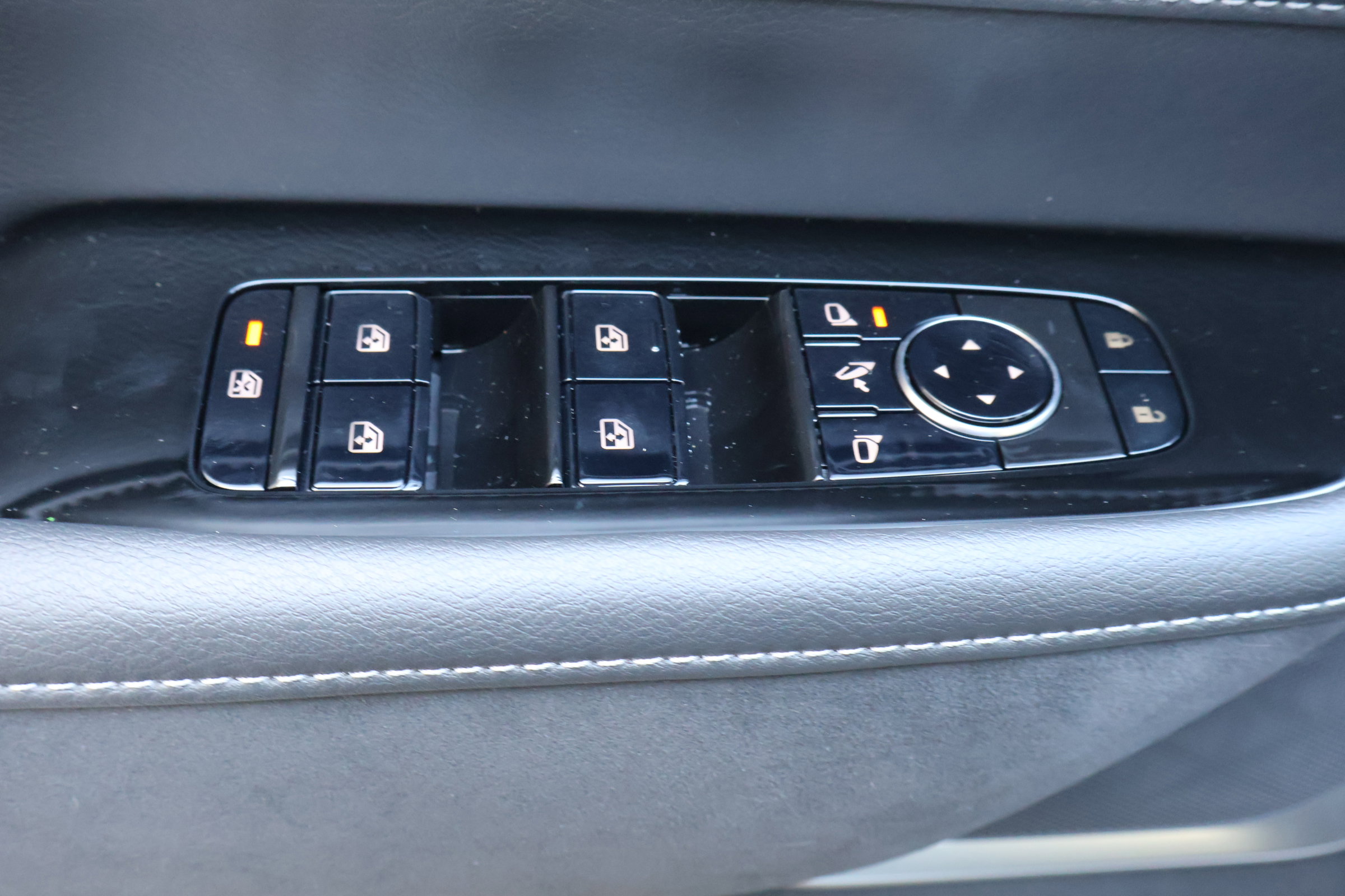 New 2026 INFINITI QX80 Luxe image 16