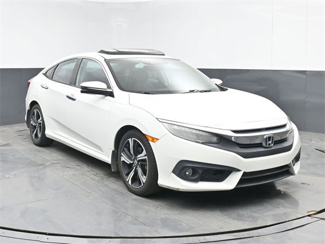 Used 2016 Honda Civic Touring image 3