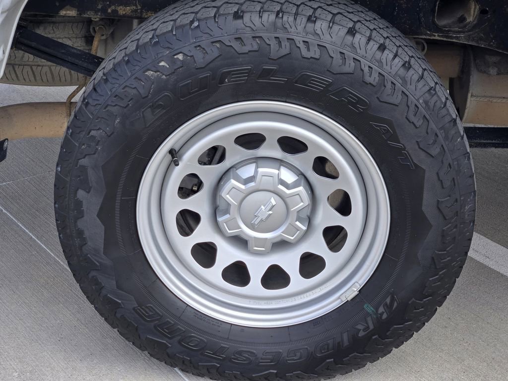 Used 2022 Chevrolet Silverado 1500 W/T w/ Trailering Package RWD image 10