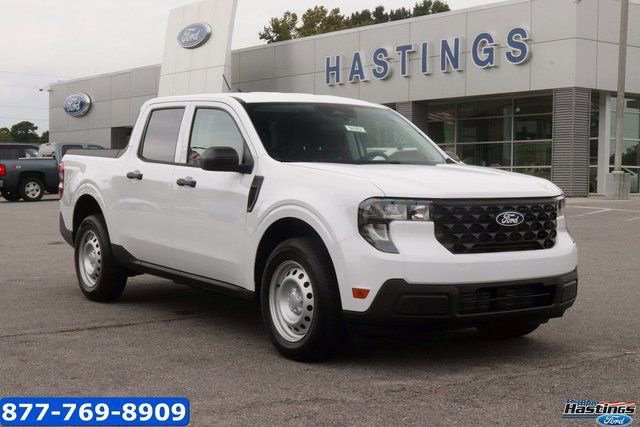 New 2025 Ford Maverick XL video 1