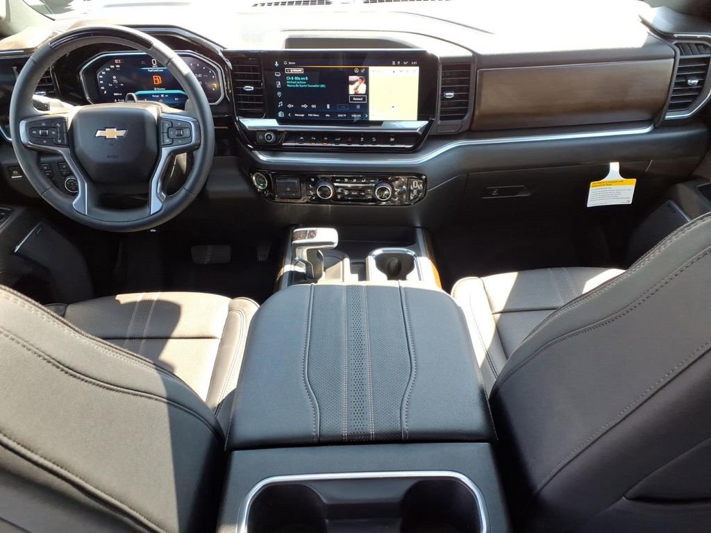 Used 2026 Chevrolet Silverado 1500 High Country w/ Technology Package image 11
