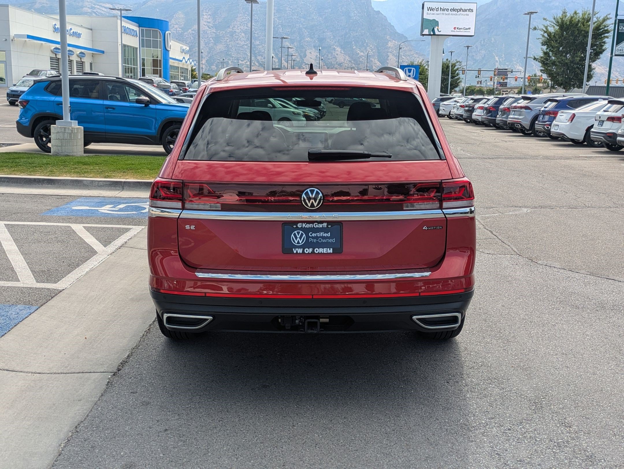Certified 2025 Volkswagen Atlas SE AWD/4WD image 7