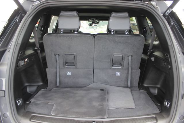 Used 2023 Jeep Grand Cherokee L Altitude AWD/4WD image 25