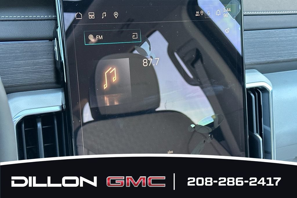 New 2026 GMC Acadia Denali w/ Super Cruise Package FWD image 16