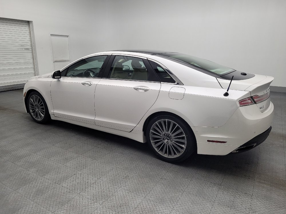 Used 2013 Lincoln MKZ FWD image 3
