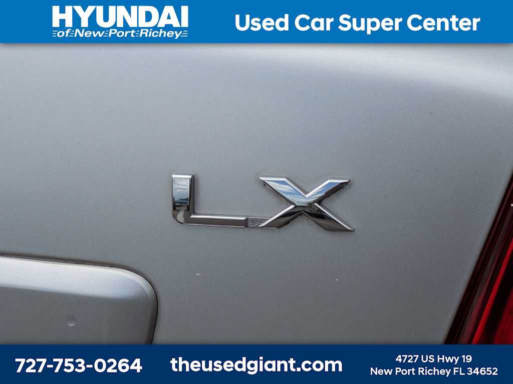 Used 2009 Kia Spectra LX FWD image 12