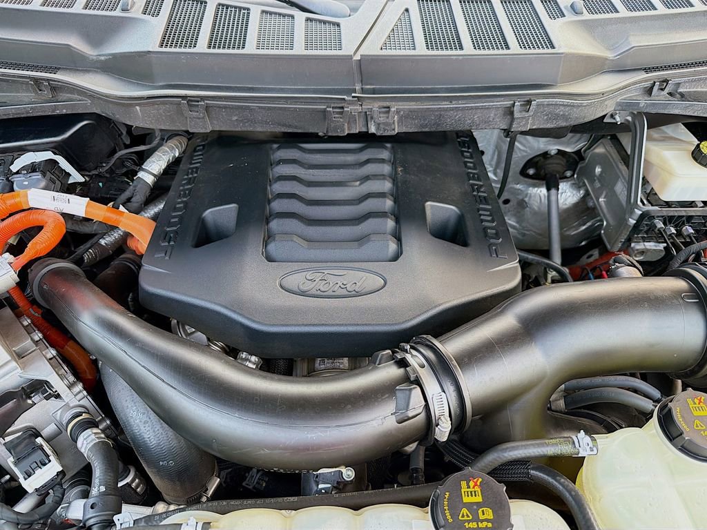 Used 2021 Ford F150 Lariat w/ Equipment Group 502A High image 32