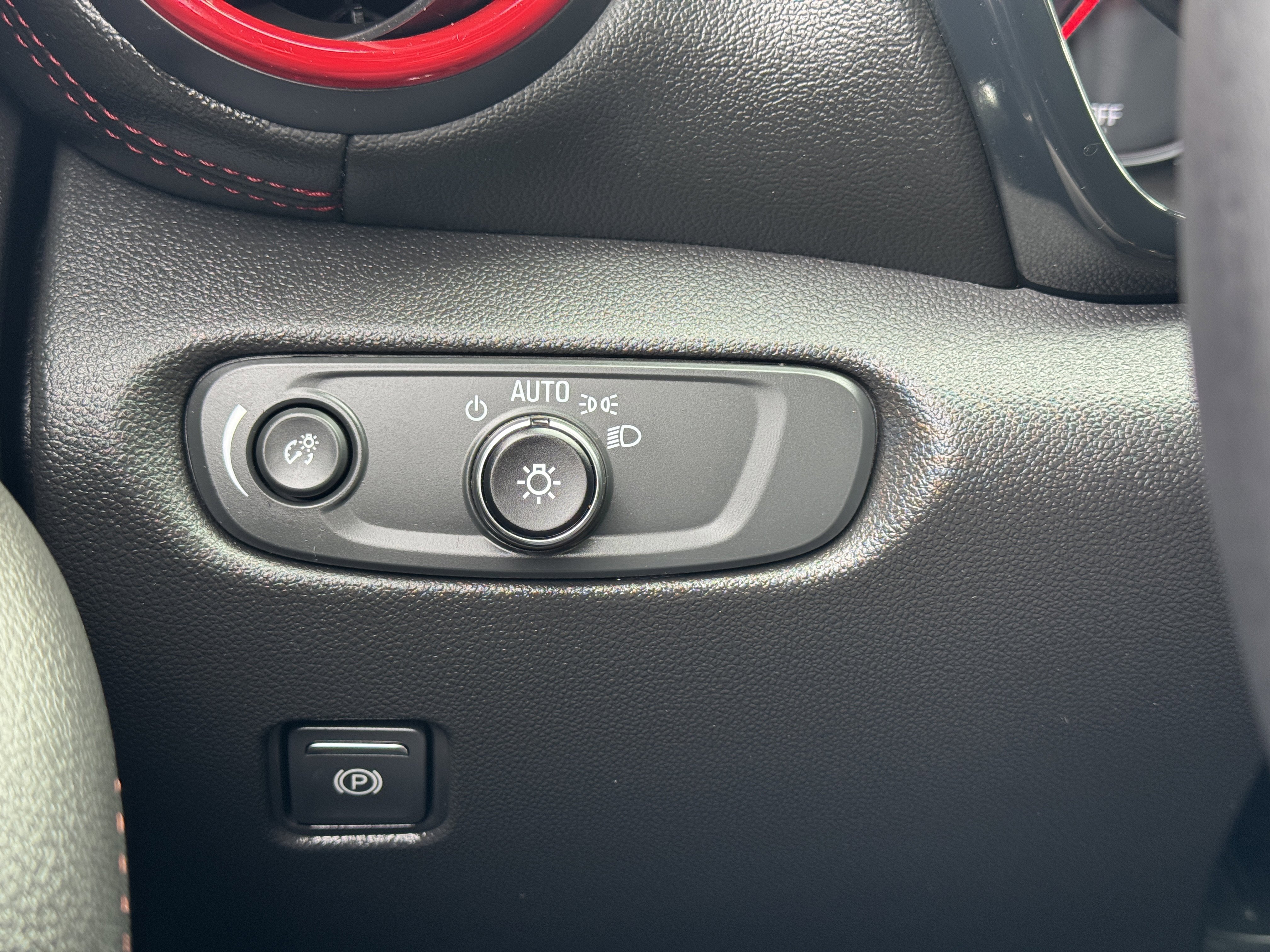 Used 2019 Chevrolet Blazer RS image 30