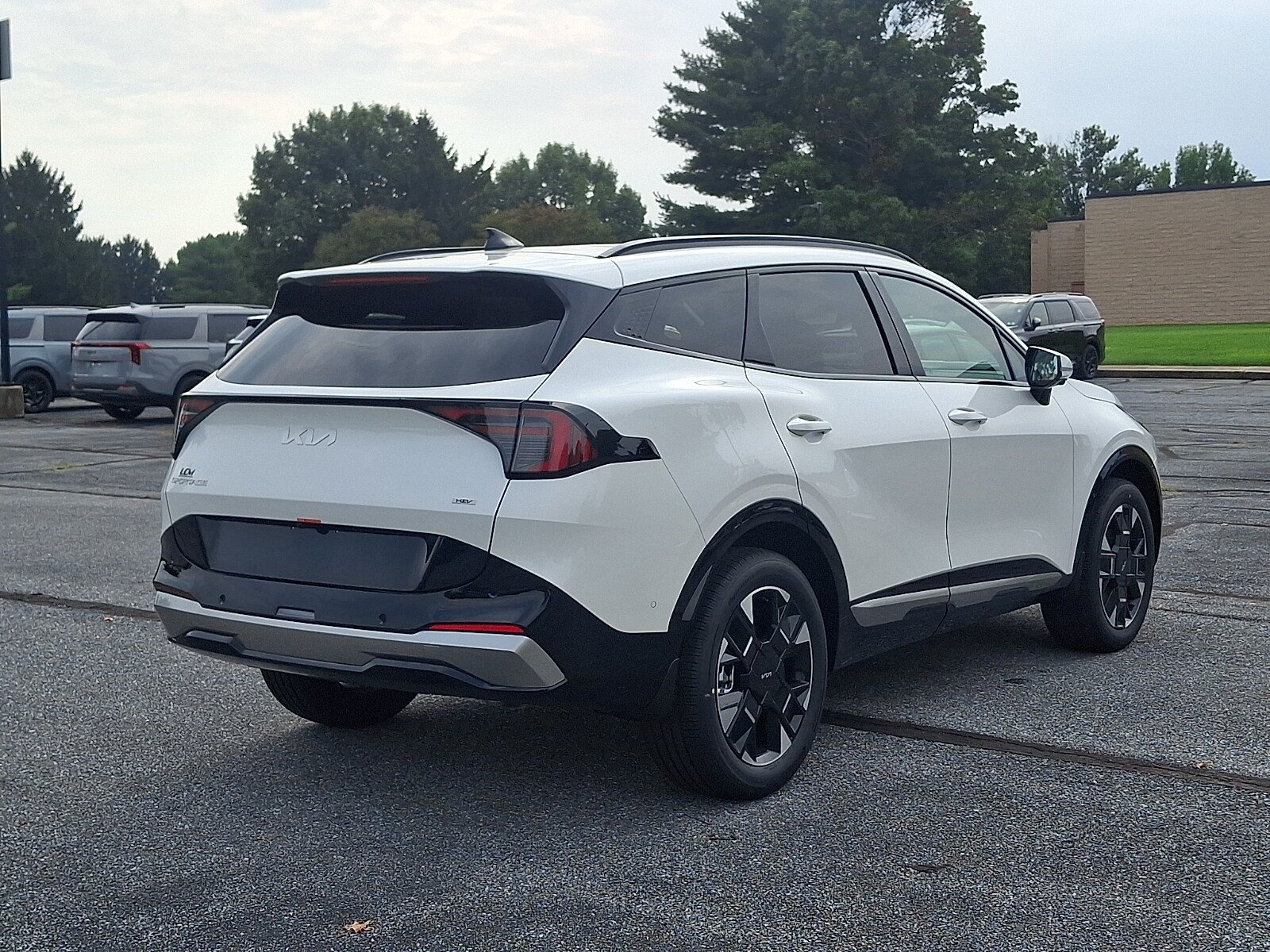 New 2027 Kia Sportage SX Prestige AWD/4WD image 3