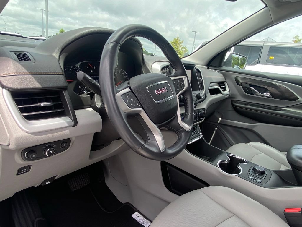 Used 2018 GMC Terrain SLT w/ Preferred Package FWD image 9