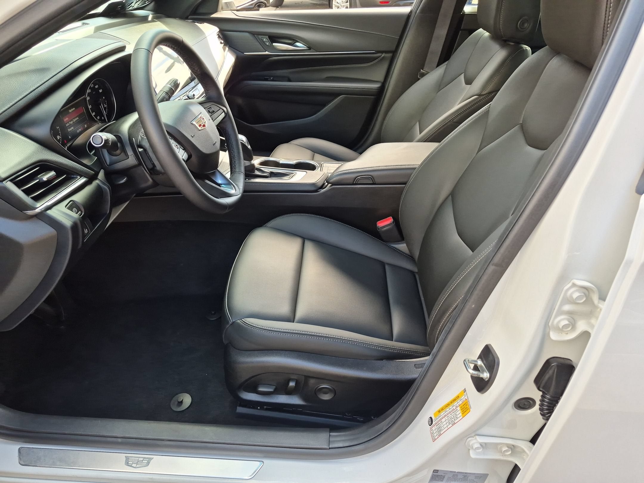 Used 2024 Cadillac CT4 Luxury w/ Cold Weather Package RWD image 13
