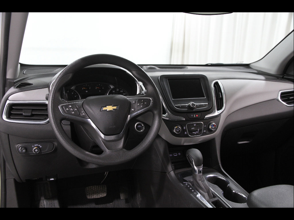 Used 2024 Chevrolet Equinox LS w/ LS Convenience Package image 6