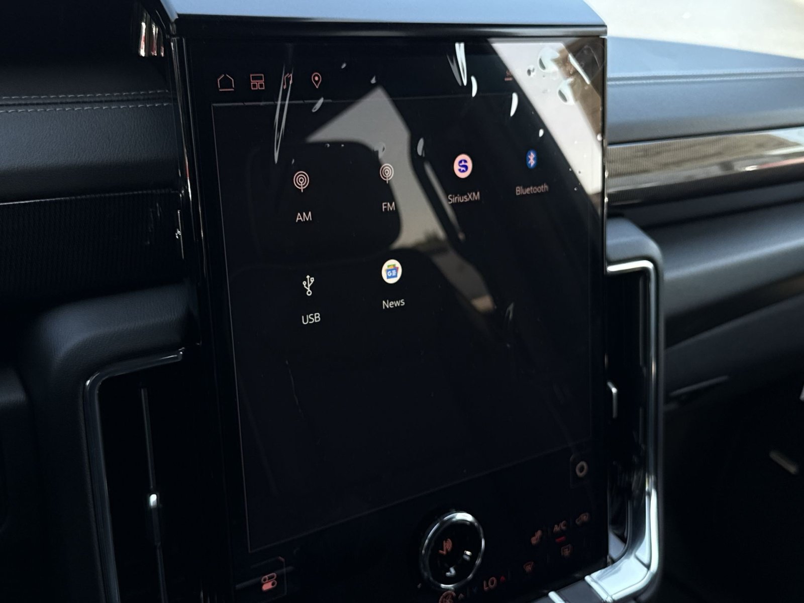 New 2026 GMC Yukon Elevation AWD/4WD image 18