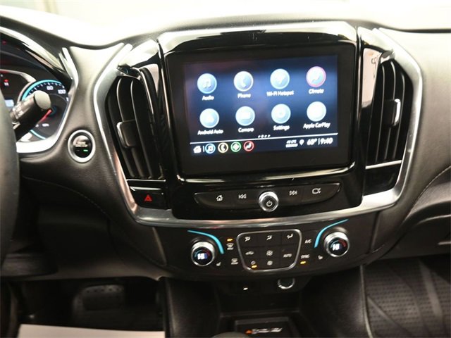 Used 2023 Chevrolet Traverse LT image 10