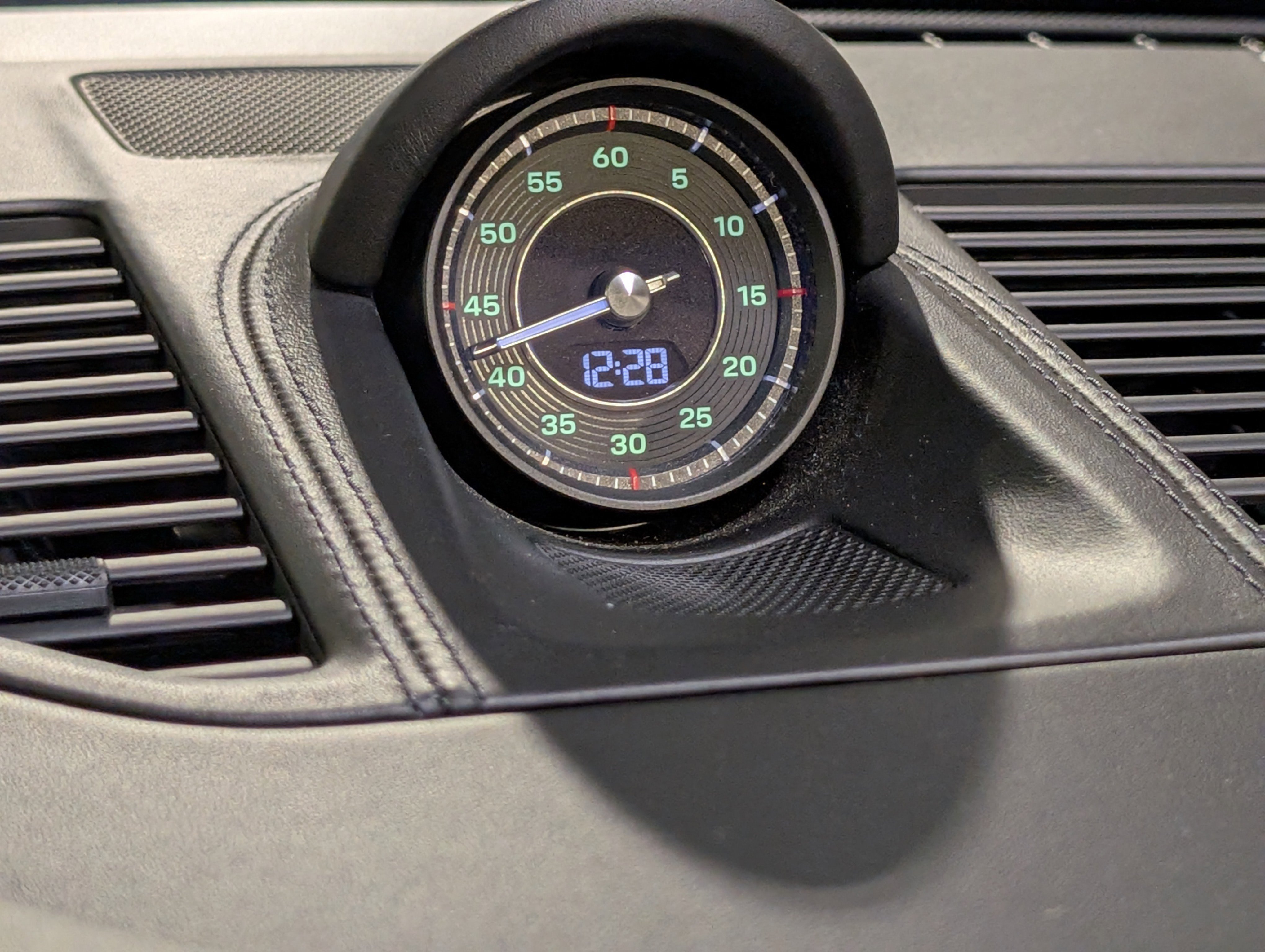 Certified 2022 Porsche 911 Targa 4S image 41