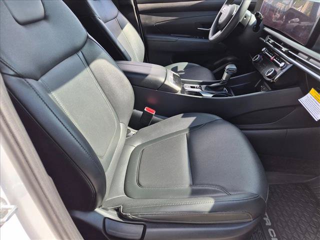 Used 2025 Hyundai Santa Cruz SEL FWD image 19