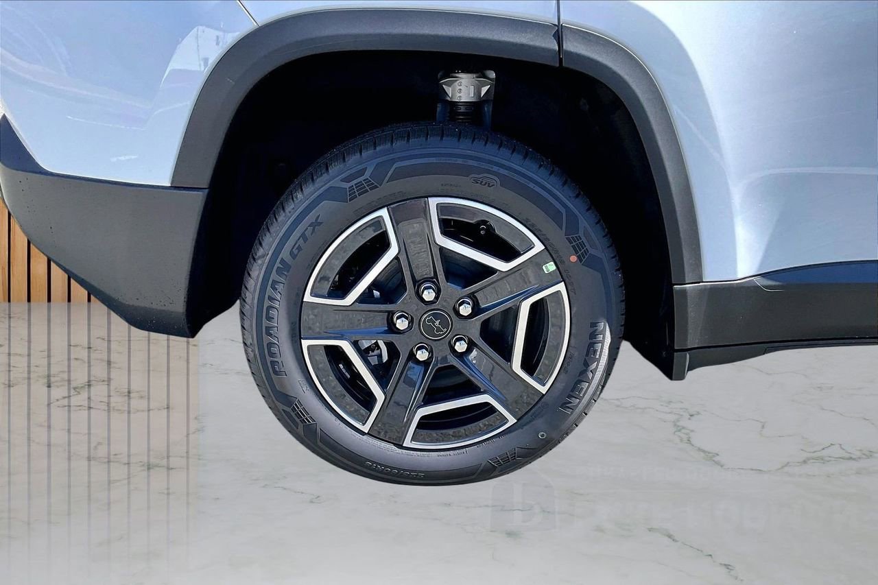 New 2026 Jeep Cherokee Laredo image 33