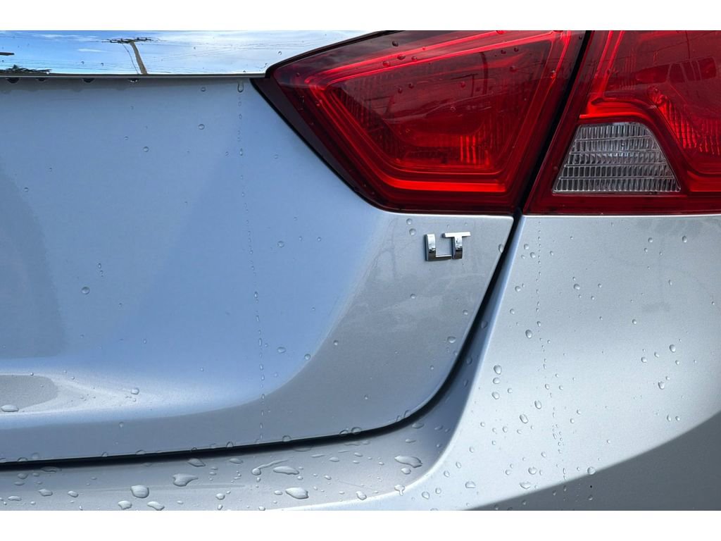 Used 2016 Chevrolet Impala LT image 26