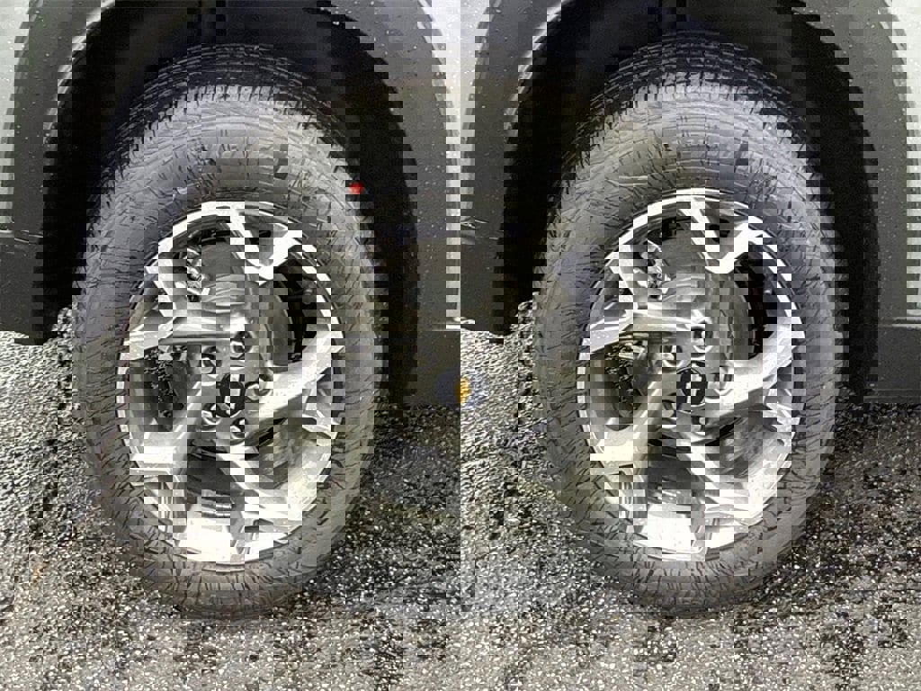 New 2026 Chevrolet Trax LT w/ Driver Confidence Package image 18