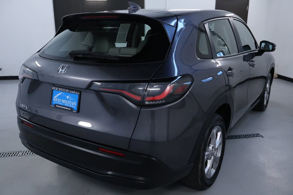 Used 2024 Honda HR-V LX image 7