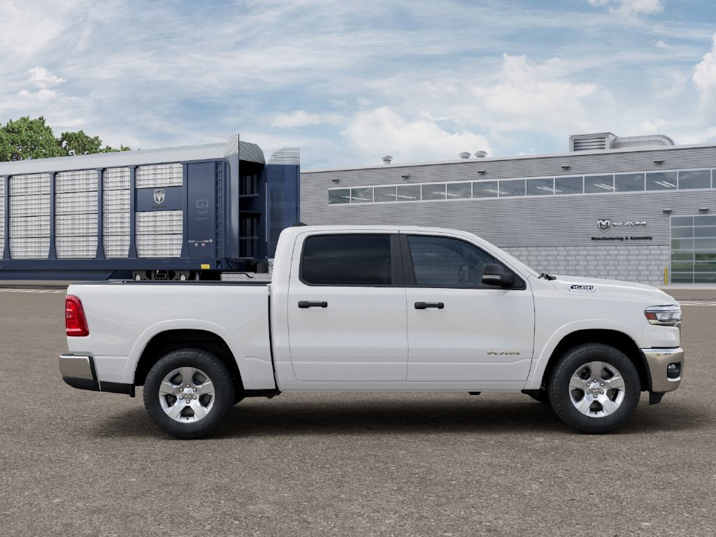 New 2027 RAM 1500 4x4 Crew Cab image 21