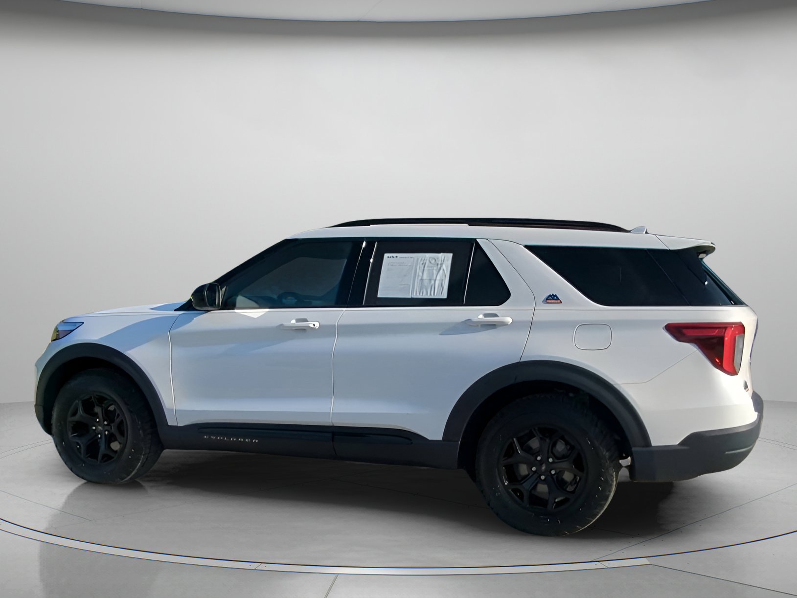 Used 2023 Ford Explorer Timberline w/ Timberline Technology Package image 17