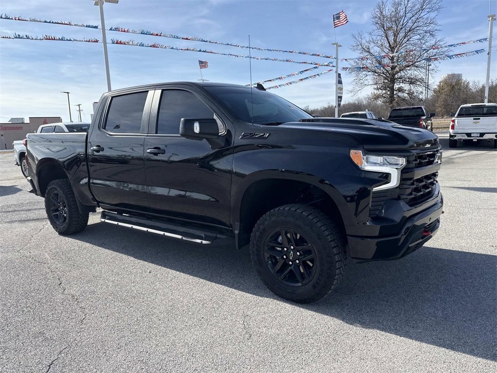 Used 2024 Chevrolet Silverado 1500 LT Trail Boss w/ LT Trail Boss Premium Package image 8