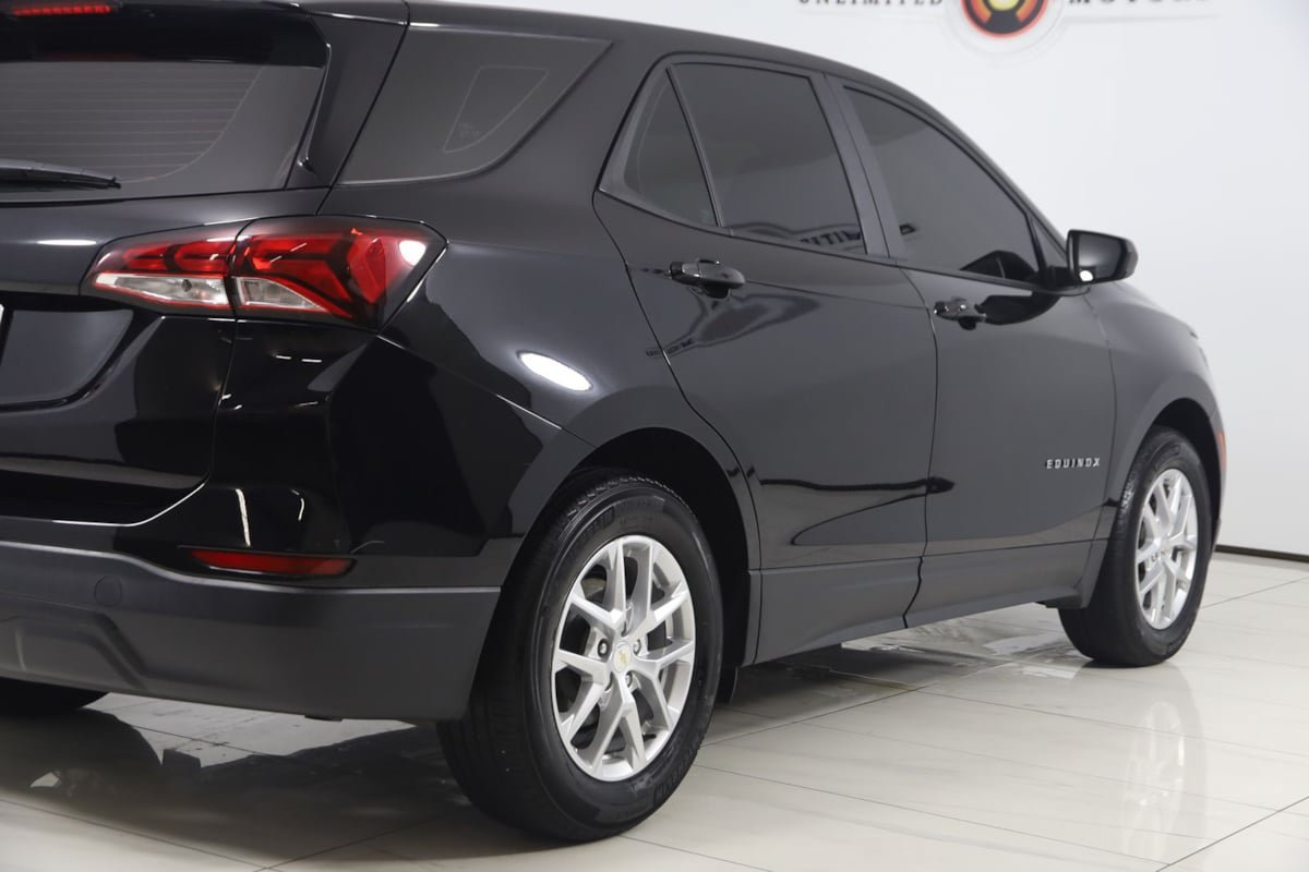 Used 2024 Chevrolet Equinox LS FWD image 38