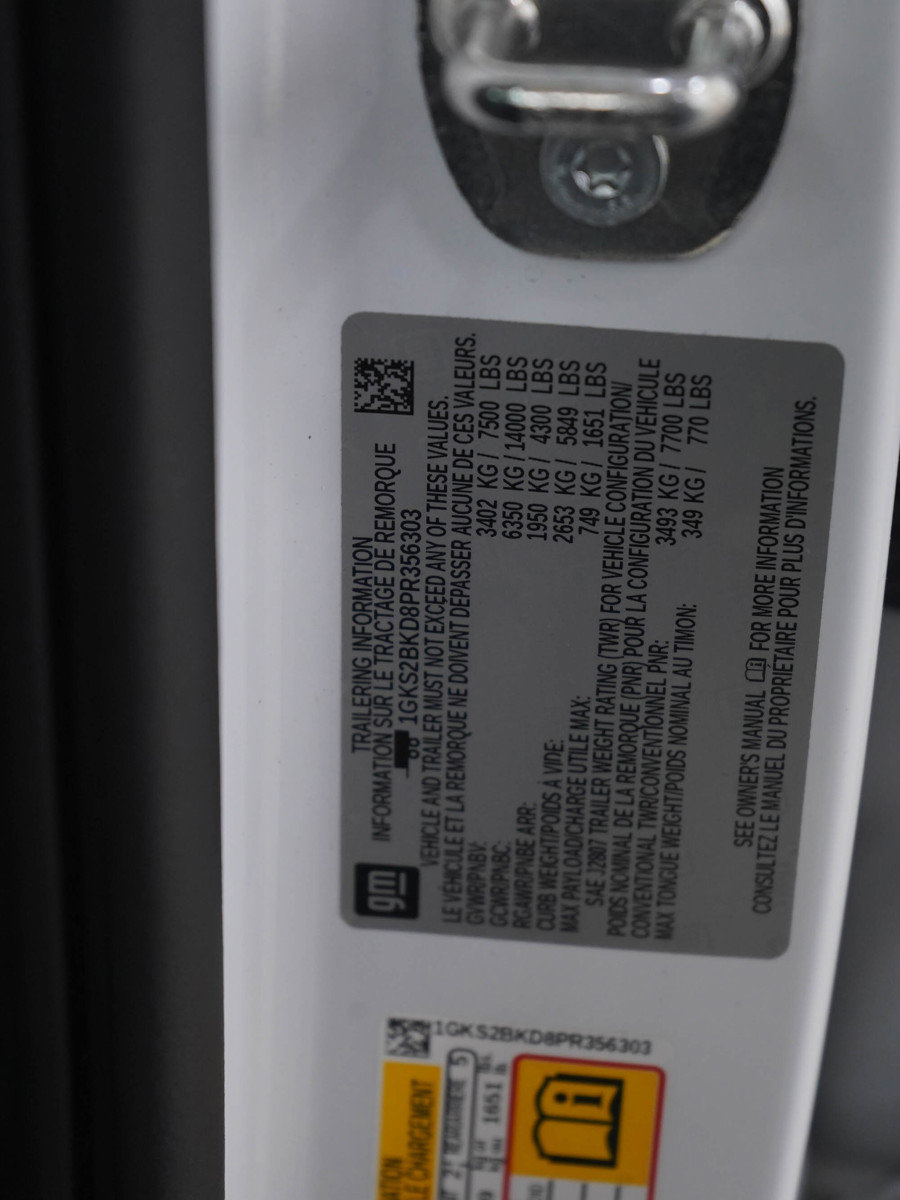 Used 2023 GMC Yukon SLT image 34