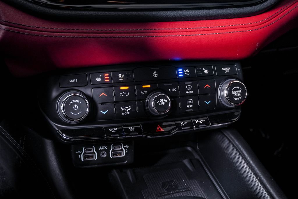 Used 2022 Dodge Durango R/T w/ Trailer Tow Group IV image 25