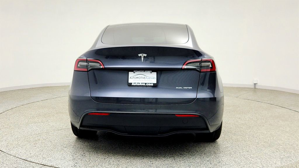 Used 2023 Tesla Model Y Long Range AWD/4WD image 6