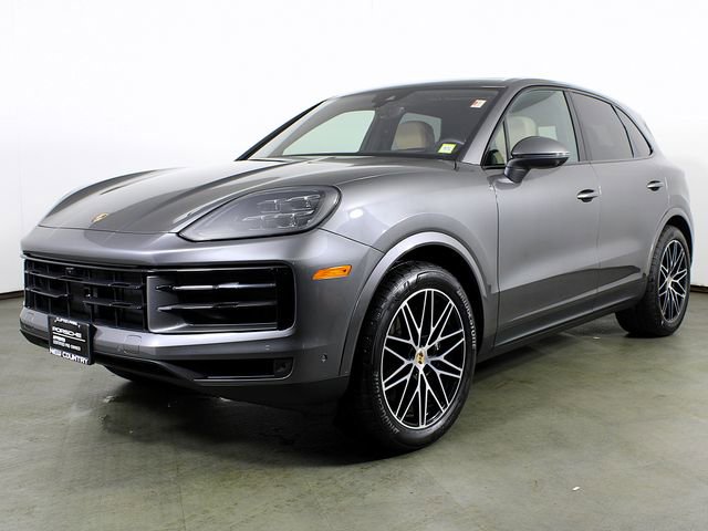 Certified 2025 Porsche Cayenne AWD/4WD image 1