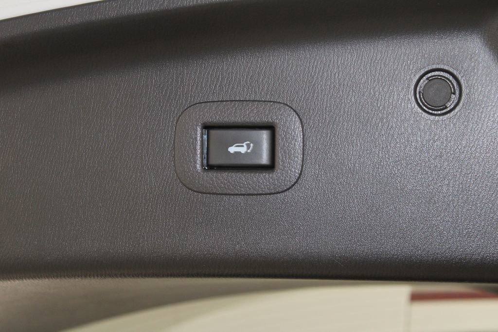 Used 2023 INFINITI QX80 Premium Select w/ Cargo Package image 17