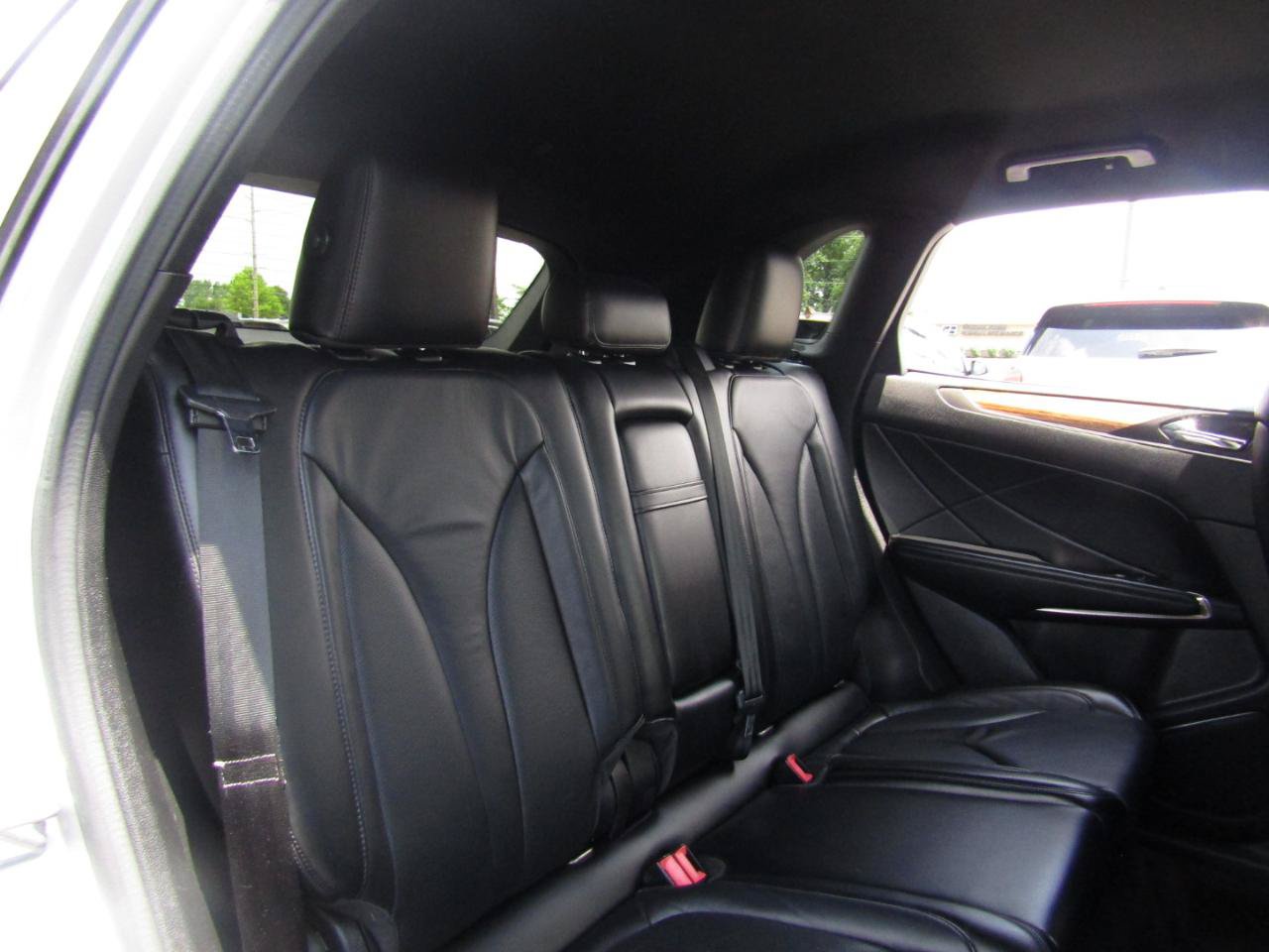 Used 2015 Lincoln MKC AWD w/ Equipment Group 101A Select image 22