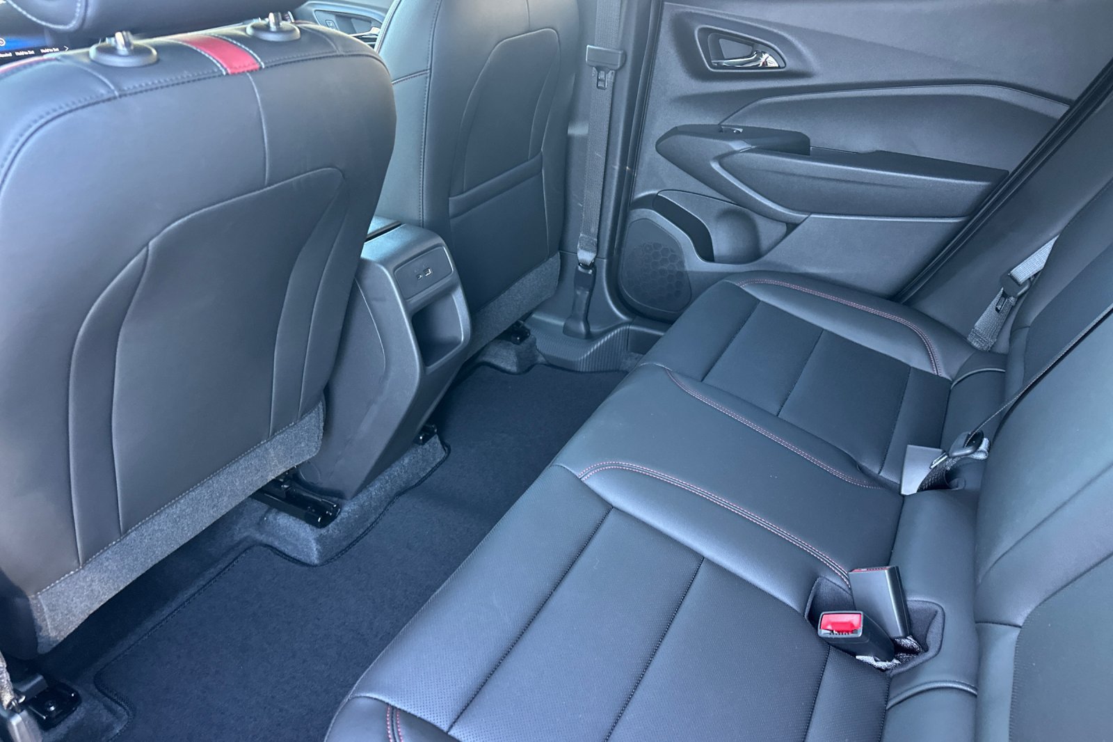 New 2026 Chevrolet Trax RS w/ Driver Confidence Package FWD image 13