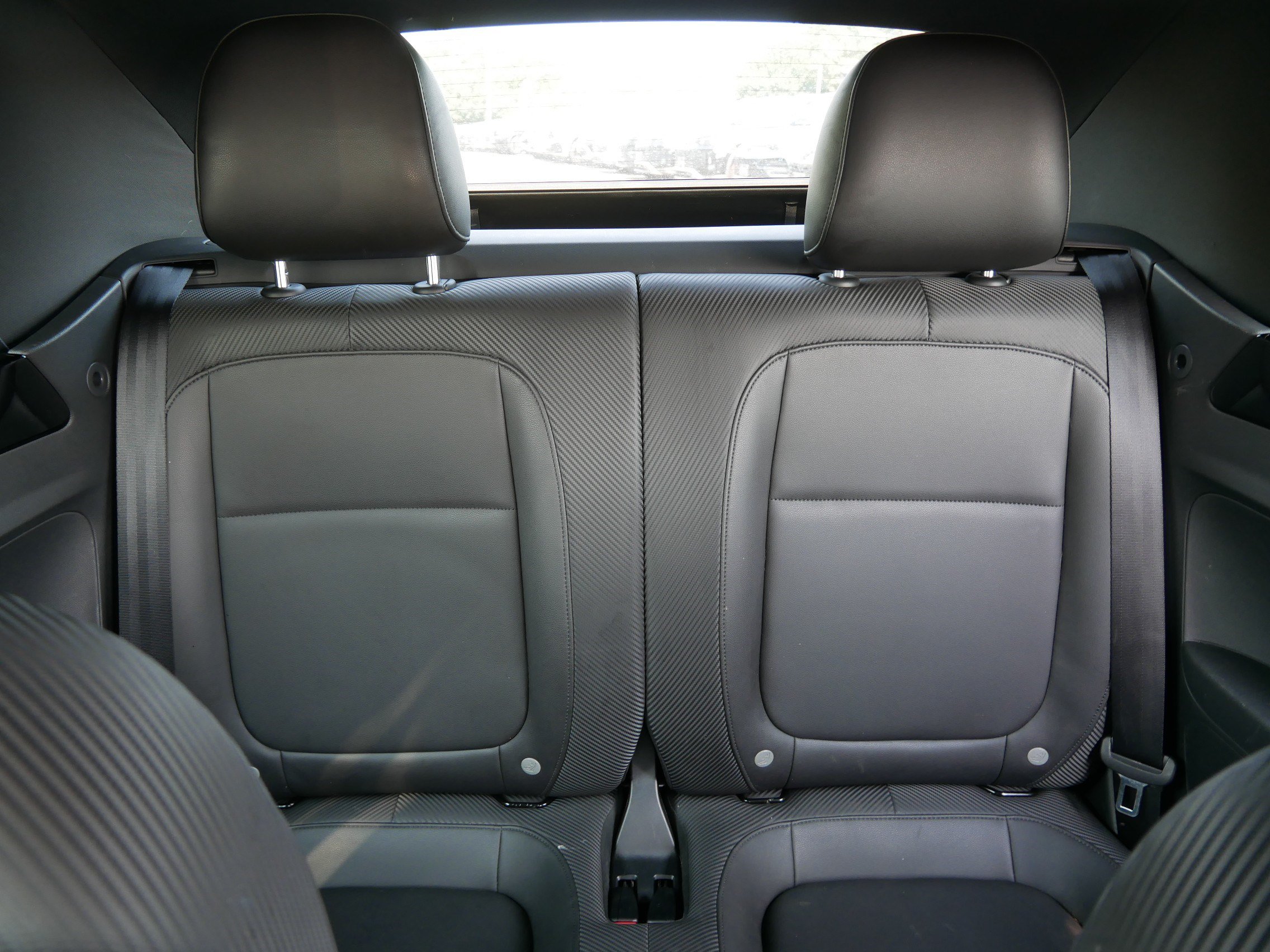 Used 2013 Volkswagen Beetle TDI FWD image 13