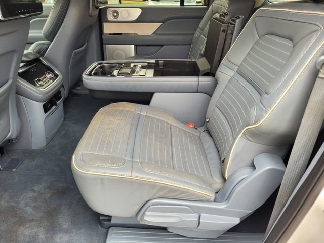 Used 2018 Lincoln Navigator L Black Label w/ Cargo Package AWD/4WD image 26