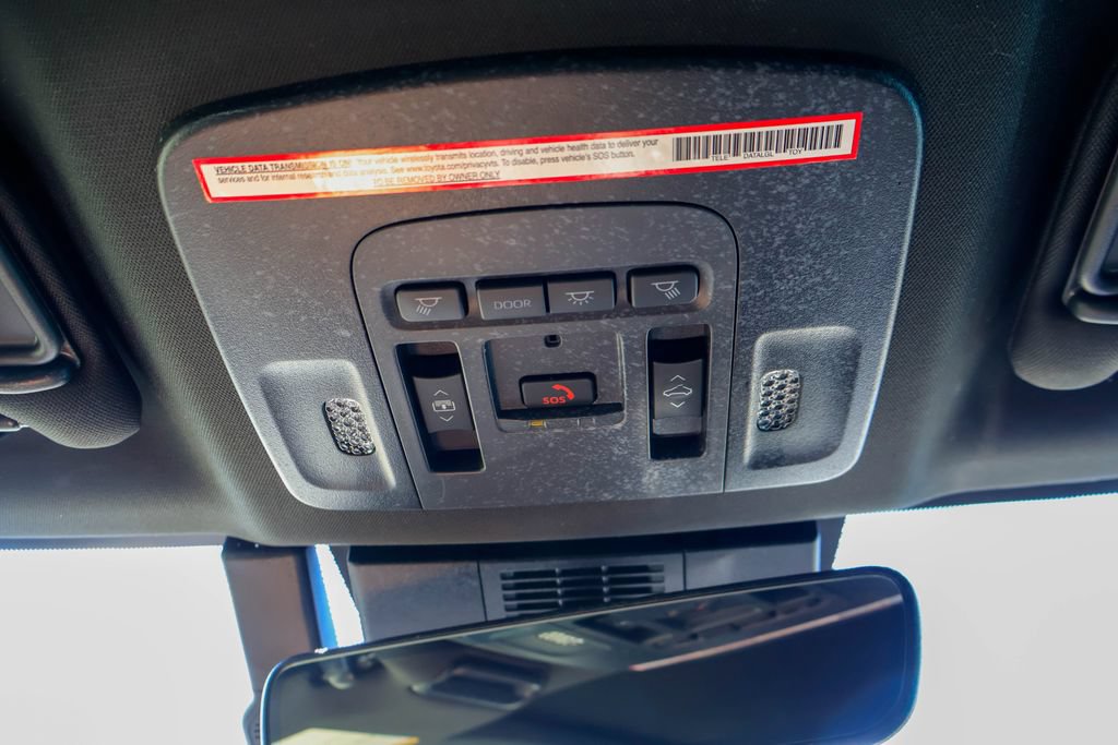 Used 2025 Toyota Camry XSE FWD image 21