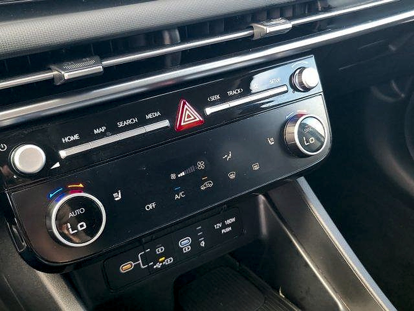 Certified 2025 Hyundai Tucson SEL FWD image 31