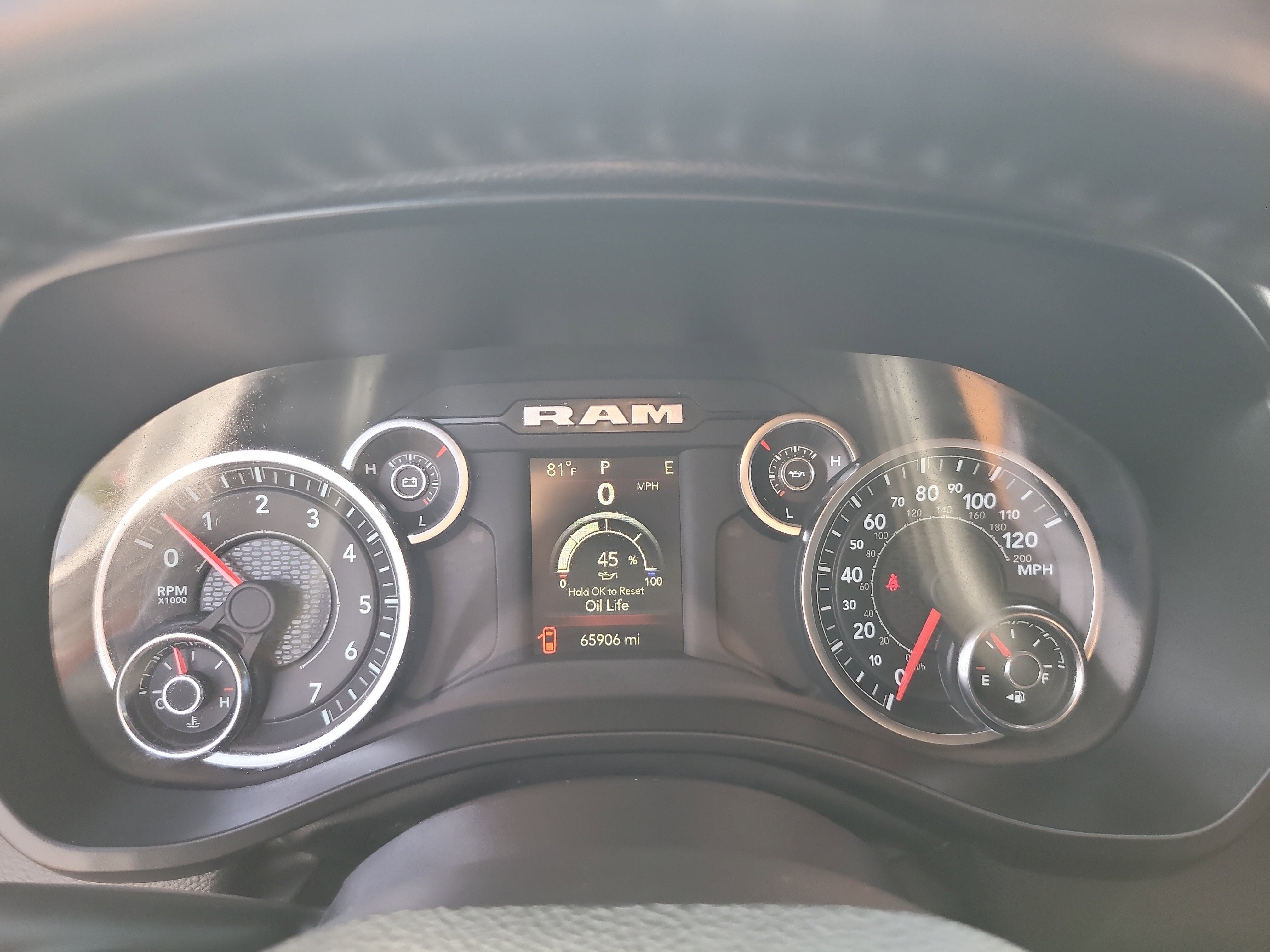 Used 2024 RAM 1500 Big Horn AWD/4WD image 29