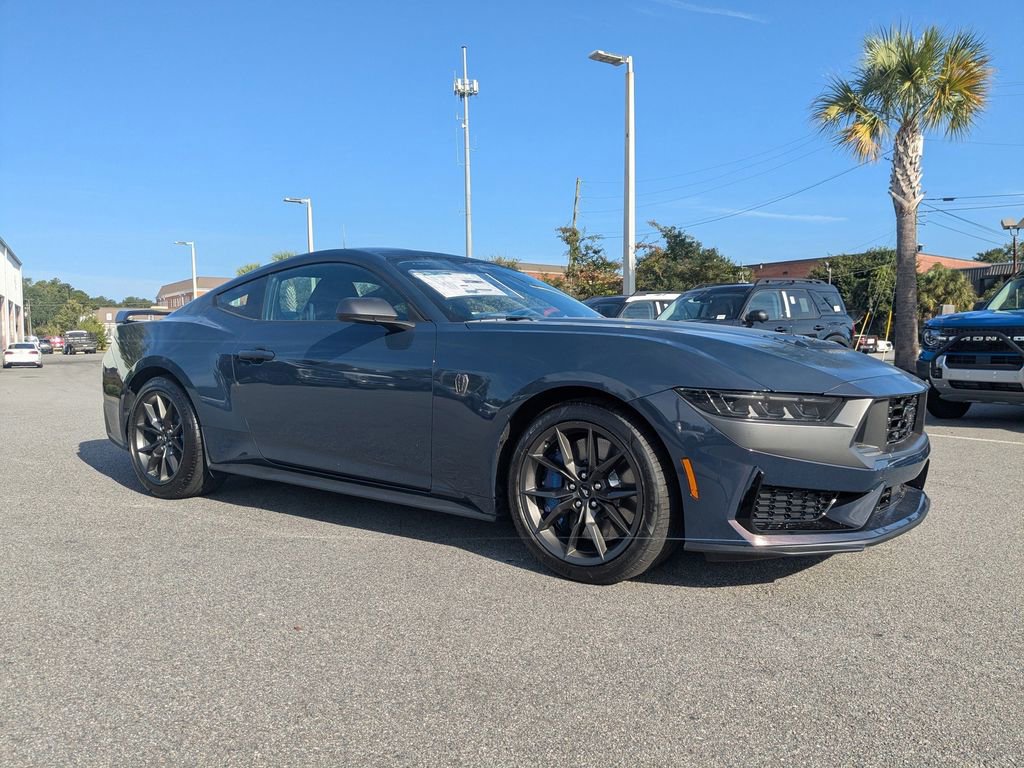 New 2025 Ford Mustang Dark Horse video 3