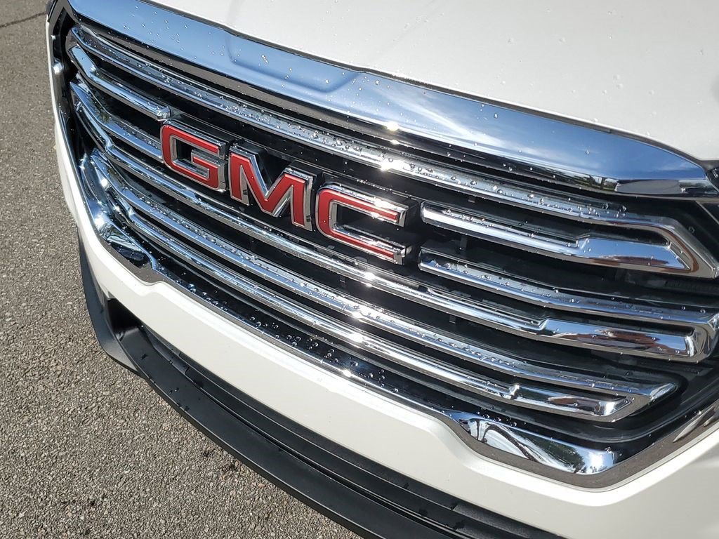 Certified 2023 GMC Terrain SLT w/ LPO, Floor Liner Package FWD image 11