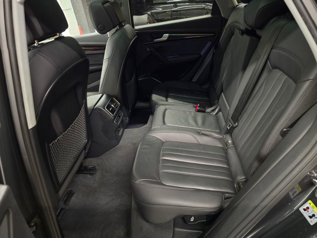 Used 2019 Audi Q5 2.0T Premium w/ Convenience Package image 30